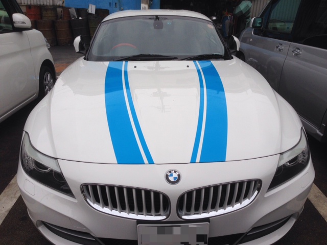 BMWストライプ イメージ画像